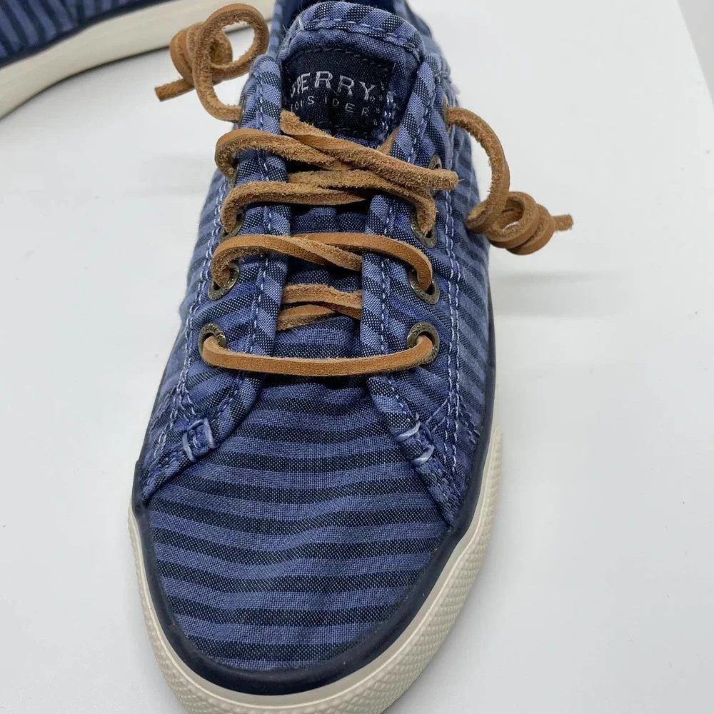 Sperry Women's Seacoast Stripe Sneaker Blue 6.5